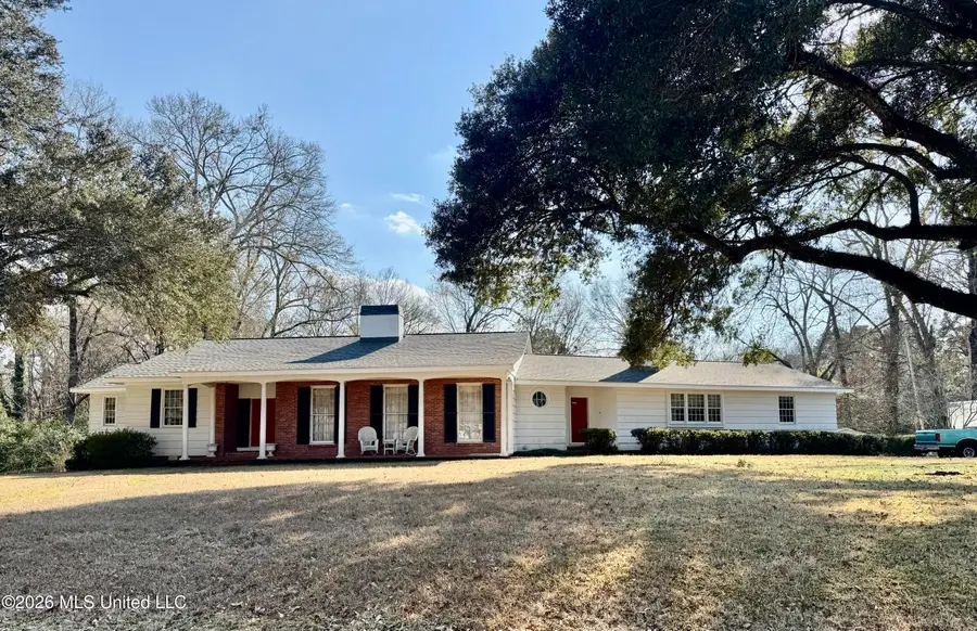 116 Gloucester Road, Natchez, MS 39120 - #2