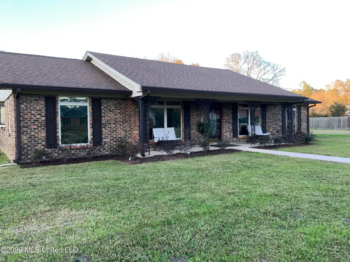 8000 Helmsdale Drive, Ocean Springs, MS 39564 - #1