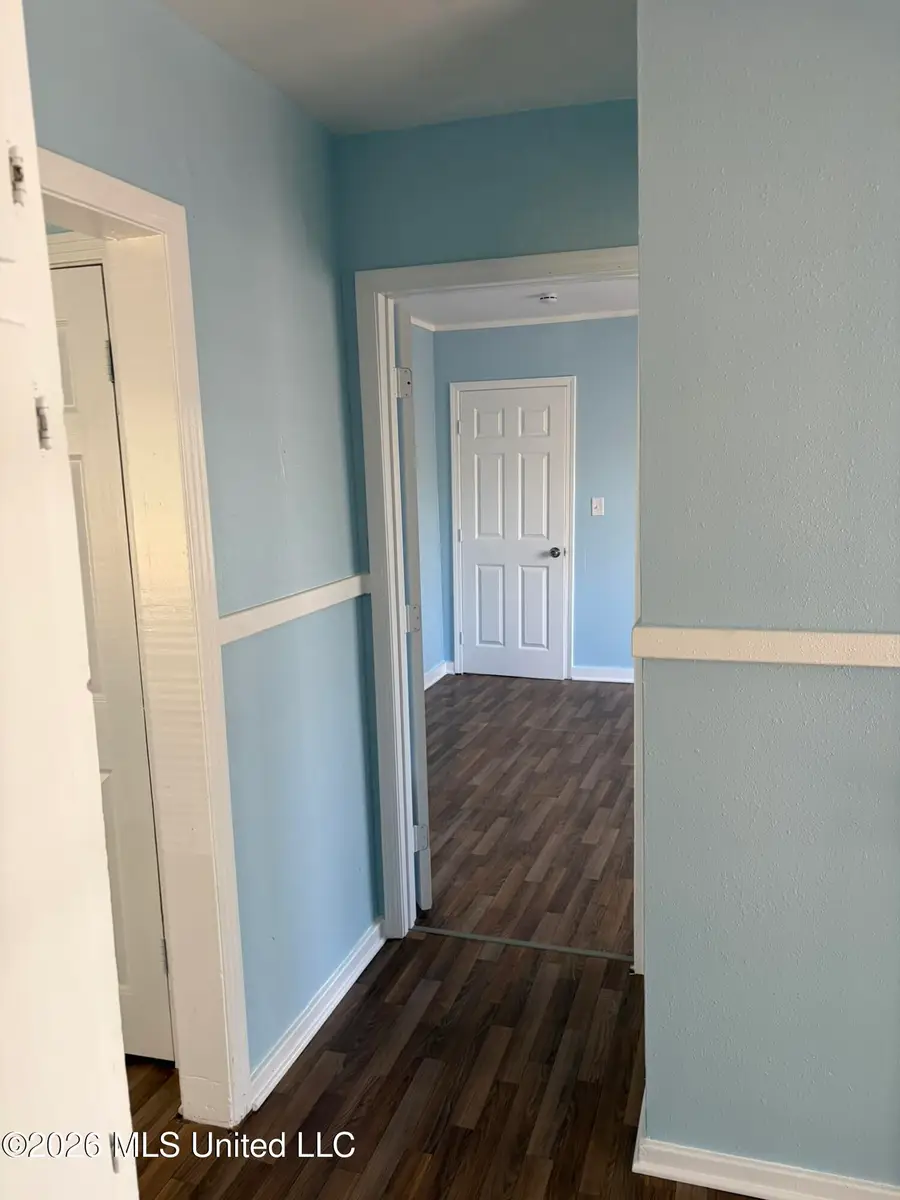 3155 Shirley Drive, Jackson, MS 39212 - #3