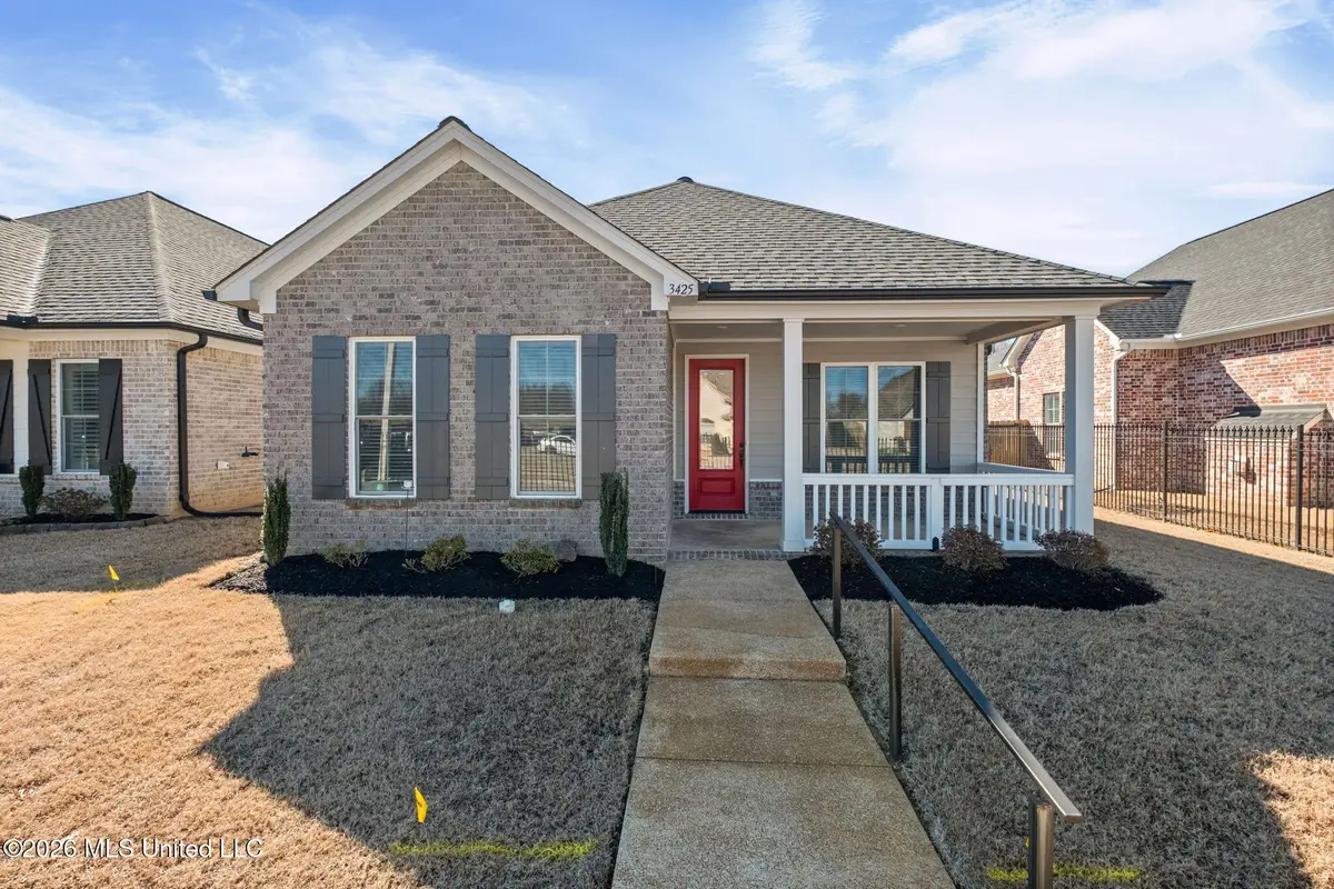 3425 Kreunen Street, Nesbit, MS 38651 - #1
