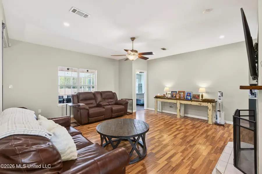 13300 Sunview Cove, Ocean Springs, MS 39565 - #3