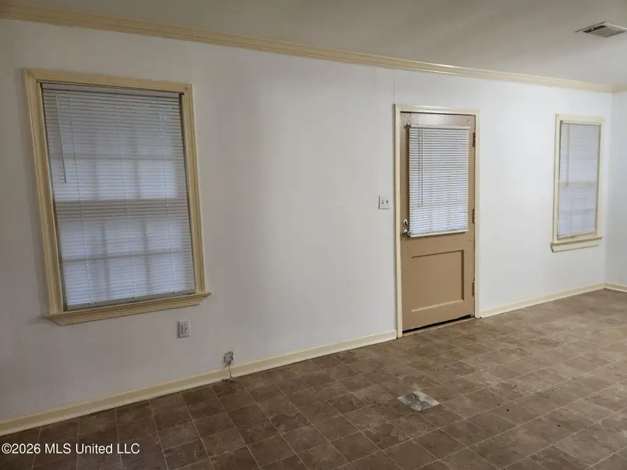 423 Willaman Street, Jackson, MS 39209 - #3