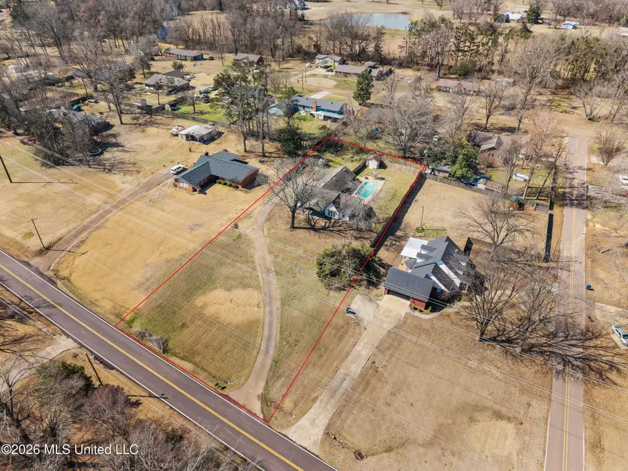 231 Hickory Lane, Batesville, MS 38606 - #2