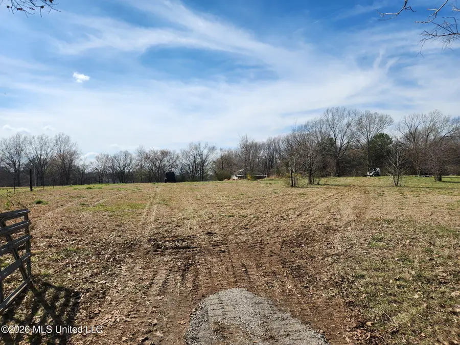 5905 Allen Road, Hernando, MS 38632 - #2