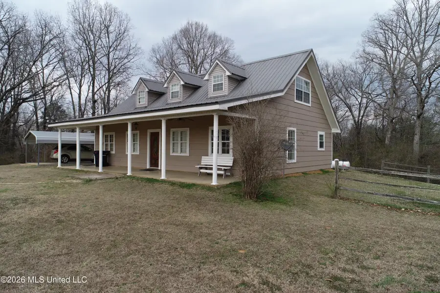 426 Hoover Road, Holly Springs, MS 38635 - #2