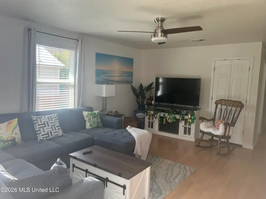 2417 Tyler Avenue, Pascagoula, MS 39567 - #3