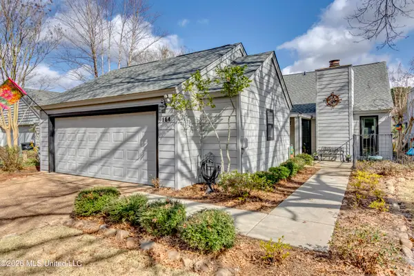 164 W Waterwood Drive, Brandon, MS 39047