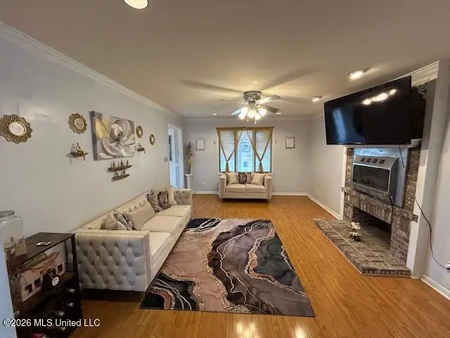 1225 N Five Oaks Drive, Southaven, MS 38671 - #2