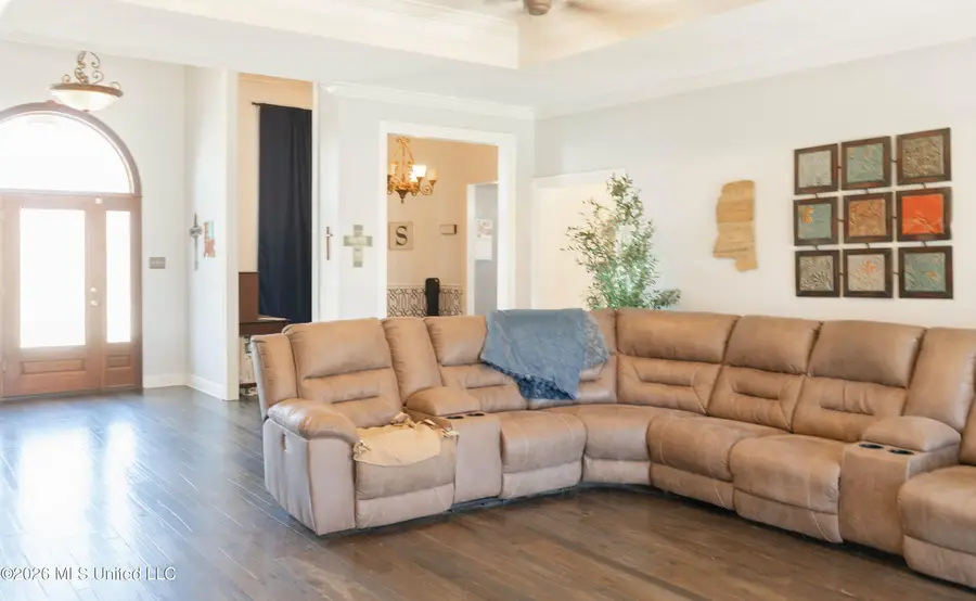 204 Pebble Beach Drive, Vicksburg, MS 39183 - #3