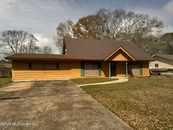 2707 Montclair Avenue, Pascagoula, MS 39567