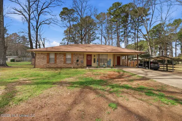 416 Donna Circle, Richland, MS 39218