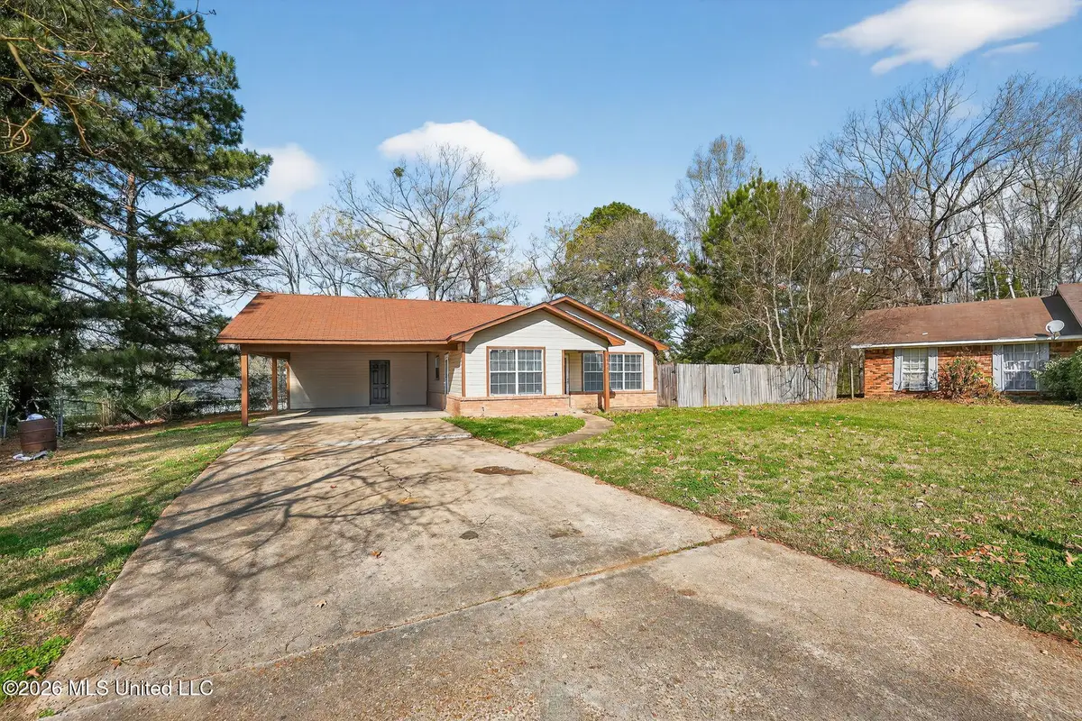 169 Thousand Oaks Circle, Jackson, MS 39212 - #1