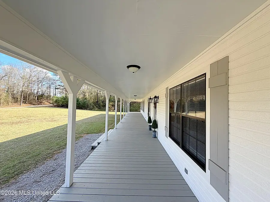 2333 Comans Road, Carthage, MS 39051 - #2