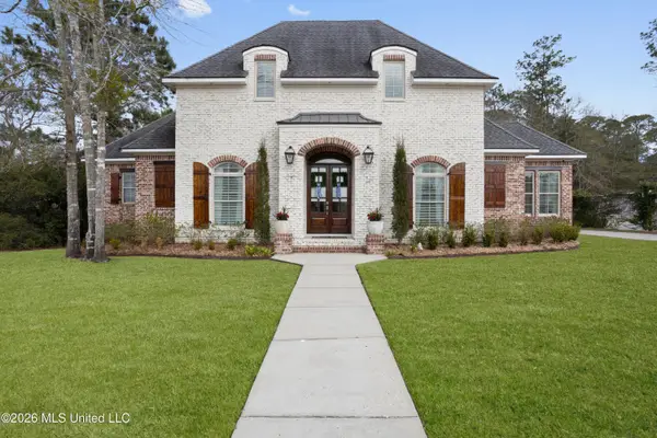 1884 Courtney Lane, Biloxi, MS 39532