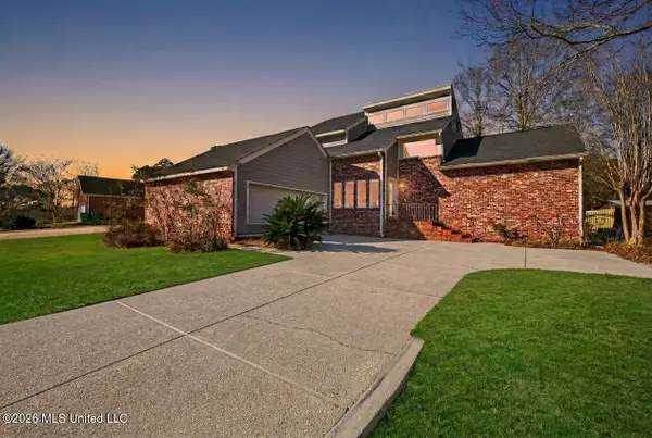 9922 Honalo Place, Diamondhead, MS 39525