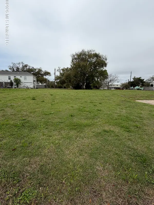 145 Crawford Street, Biloxi, MS 39530