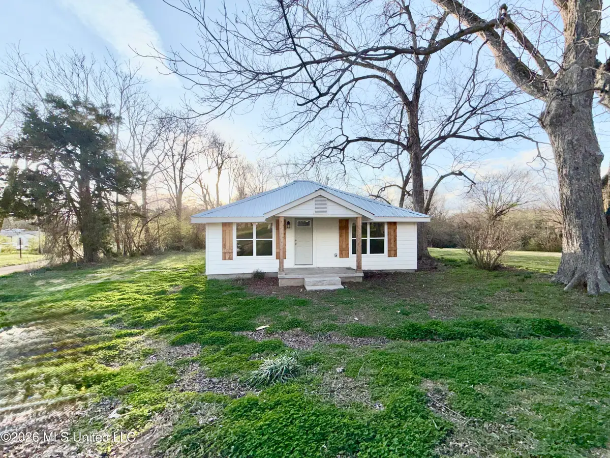 192 Jarrott Street, Holly Springs, MS 38635 - #1