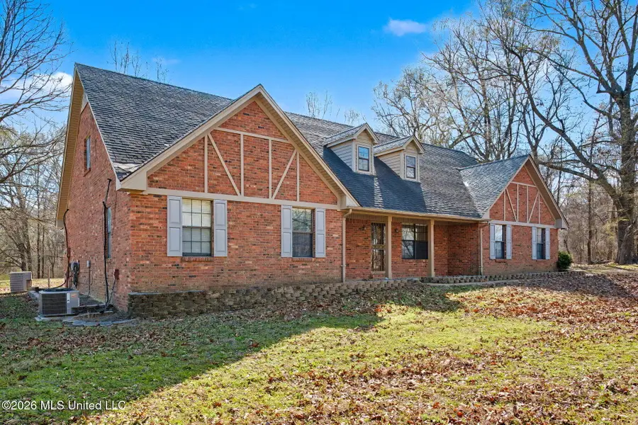 3461 Amy Drive, Nesbit, MS 38651 - #3