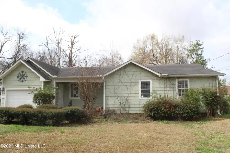1205 Wright Street, Greenwood, MS 38930 - #3