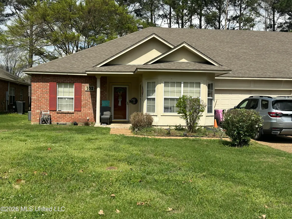 102 Carter Cove, Clinton, MS 39056 - #1