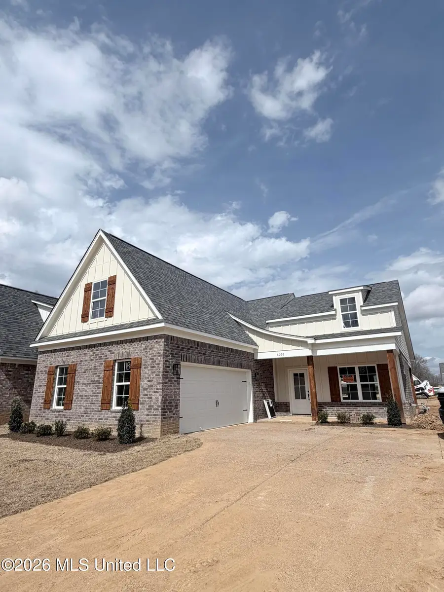 6092 Hickory Point Drive, Walls, MS 38680 - #2