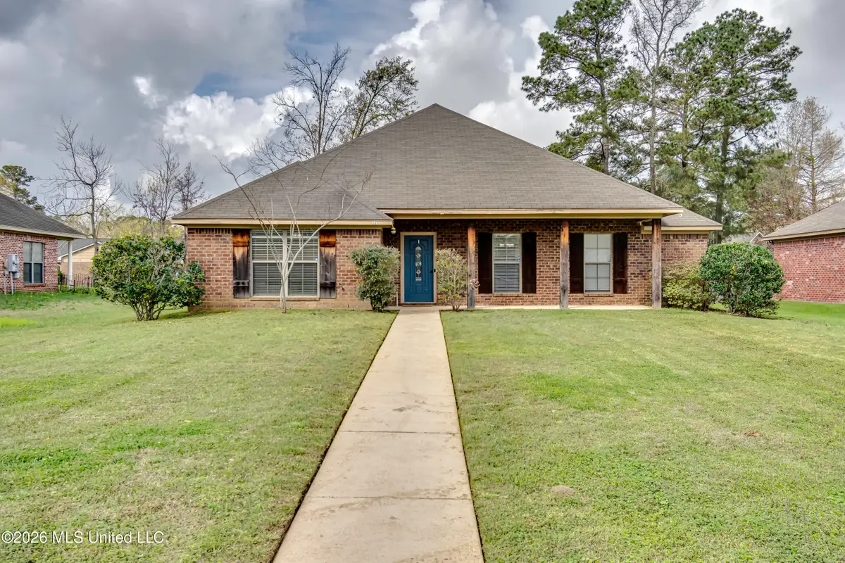 125 Whispering Oaks Crossing, Pearl, MS 39208 - #1
