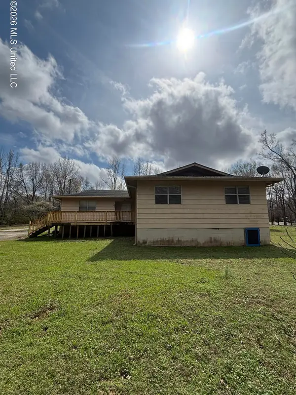 211 Oak Road, Byhalia, MS 38611