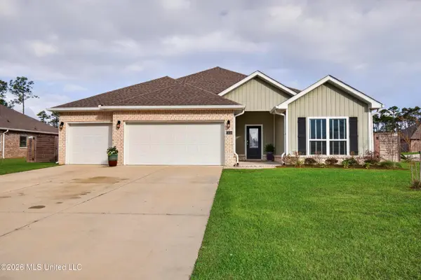 11648 Talla Drive, Ocean Springs, MS 39564