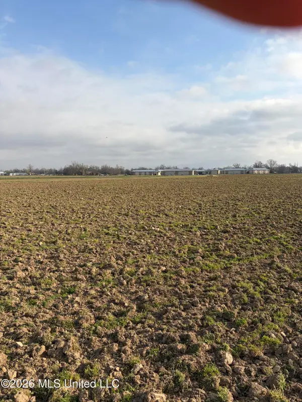 Cypress Avenue, Greenwood, MS 38930