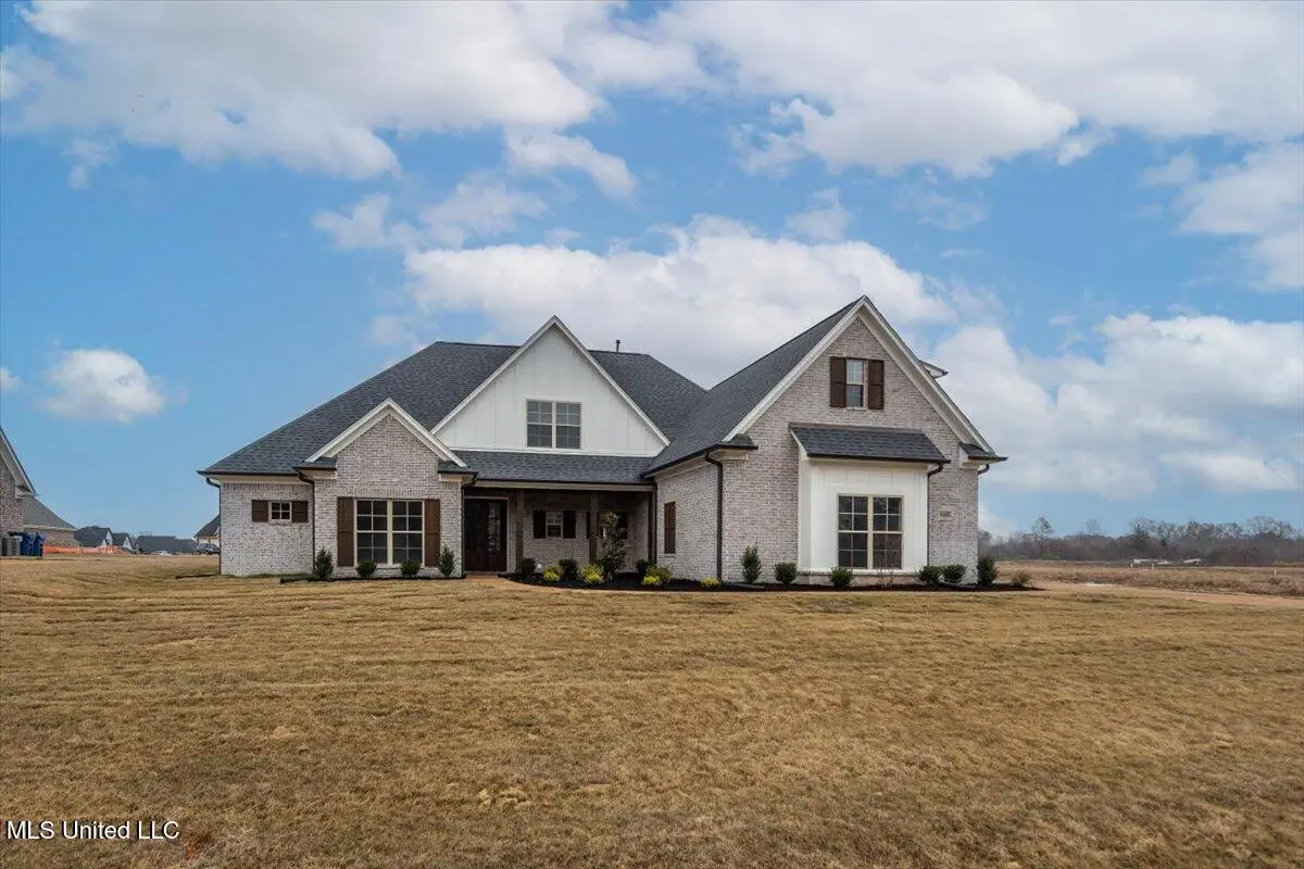 1694 Bakersfield Way, Nesbit, MS 38651 - #1