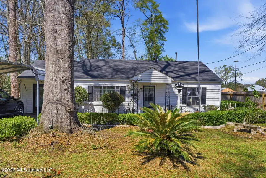 202 Hegwood Street, Petal, MS 39465 - #2