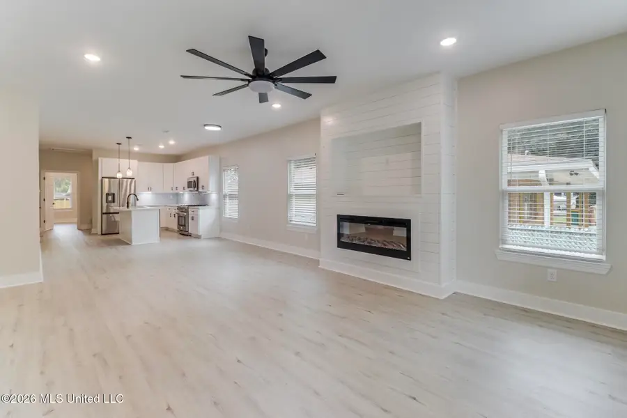 154 Balmoral Avenue, Biloxi, MS 39531 - #3