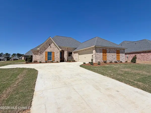142 Palace Crossing, Flowood, MS 39232