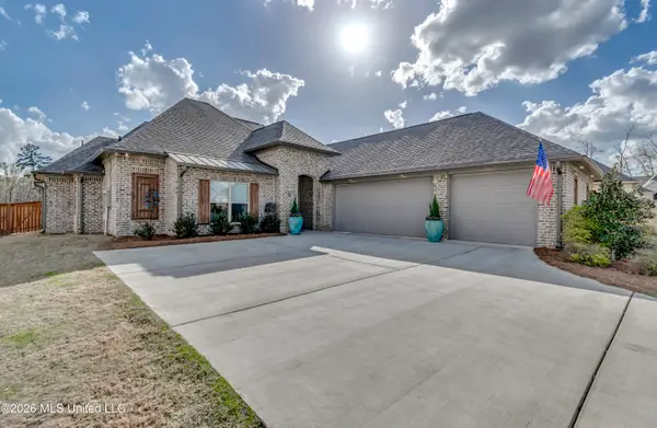 913 Waters Edge, Brandon, MS 39047