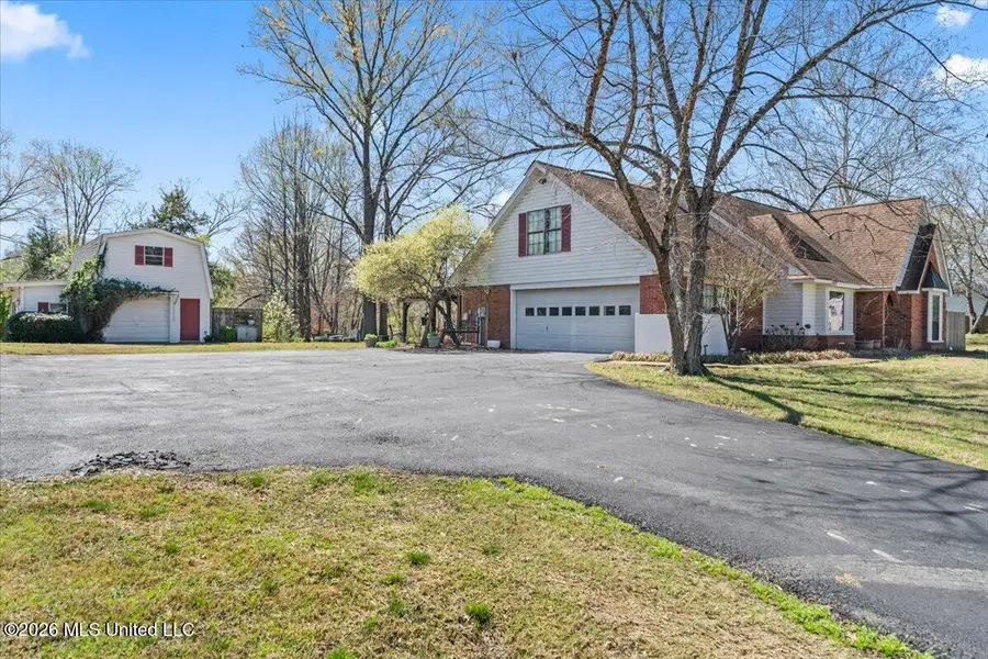 8937 Robertson Lane, Olive Branch, MS 38654 - #3