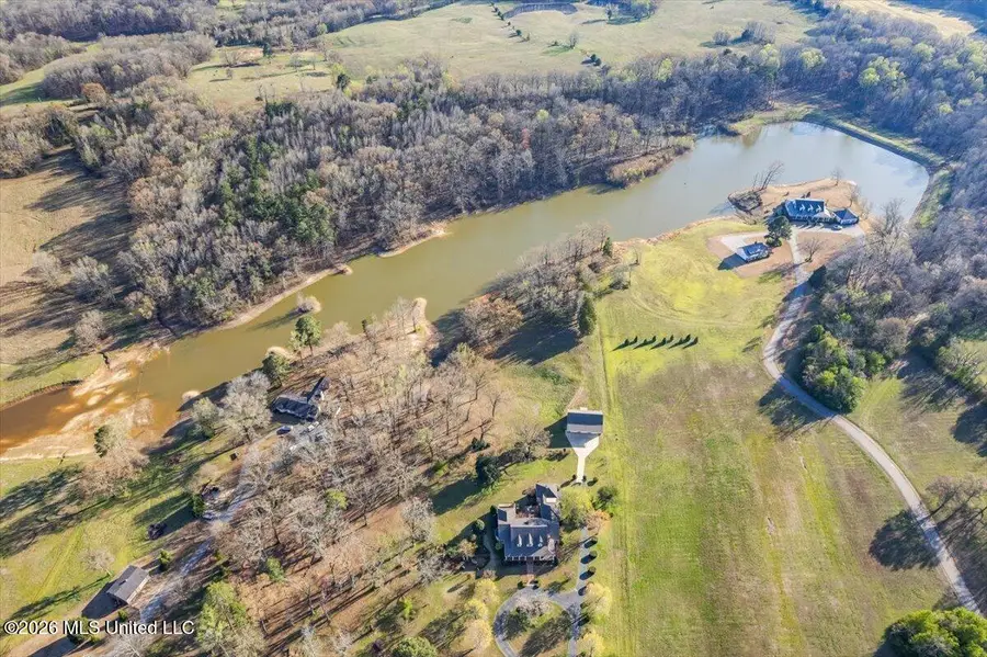 3105 U.s. 72, Holly Springs, MS 38635 - #3