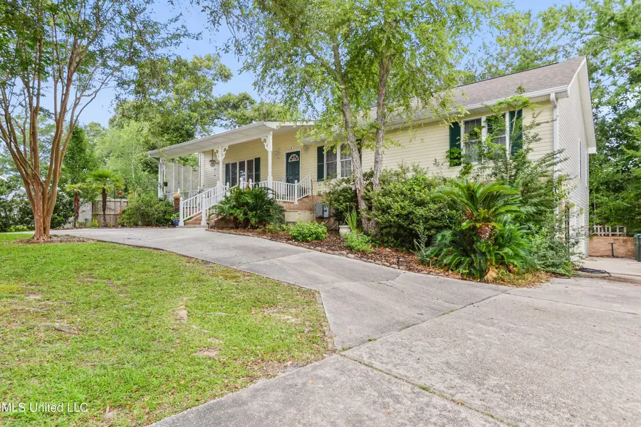 6658 Ahekolo Circle, Diamondhead, MS 39525 - #2