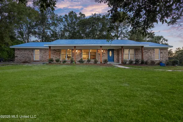 4024 Castenera Avenue, Moss Point, MS 39563