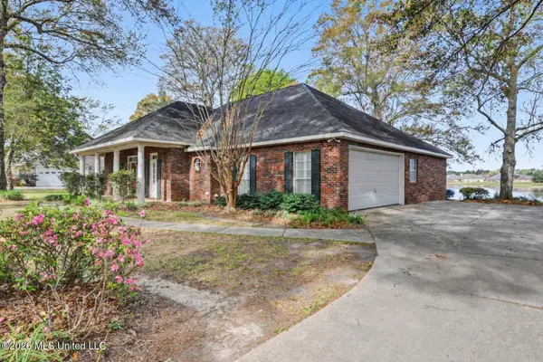 15383 Swan Lake Boulevard, Gulfport, MS 39503