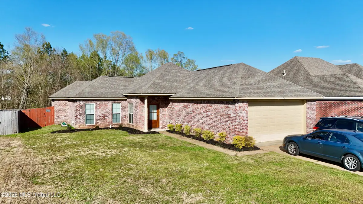 736 Hartwood Cove, Brandon, MS 39042 - #1