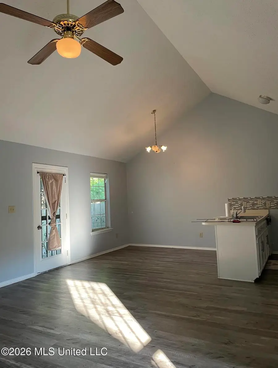 5543 Tiki Lane, Jackson, MS 39212 - #3