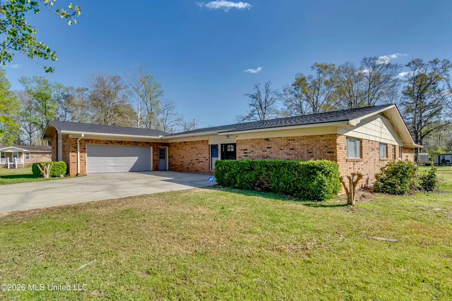 306 Hancock Drive, Taylorsville, MS 39168 - #3