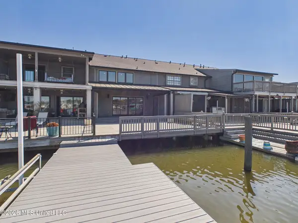 14 Breakers Lane, Ridgeland, MS 39157