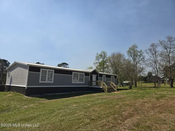 18420 Miller Edwards Road, Saucier, MS 39574