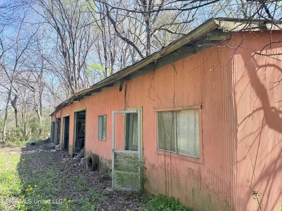 2943 Plum Point Road, Southaven, MS 38672 - #2