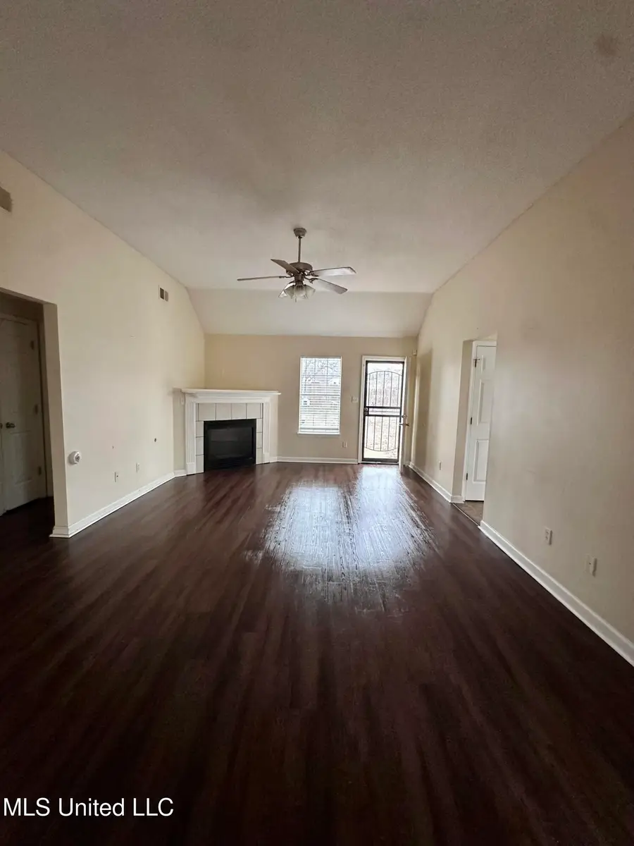 1366 Carriage View Lane, Southaven, MS 38671 - #2