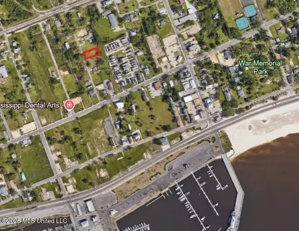 230 Saint Paul Avenue, Pass Christian, MS 39571