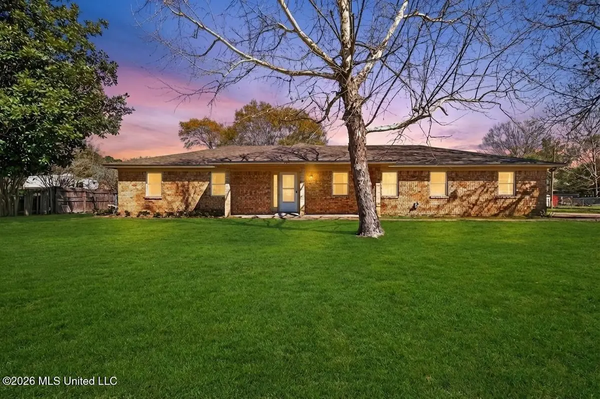 3408 Beachview Drive, Ocean Springs, MS 39564 - #1