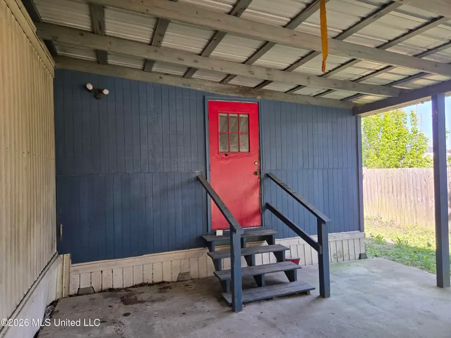 2517 N 9th Street, Ocean Springs, MS 39564 - #3
