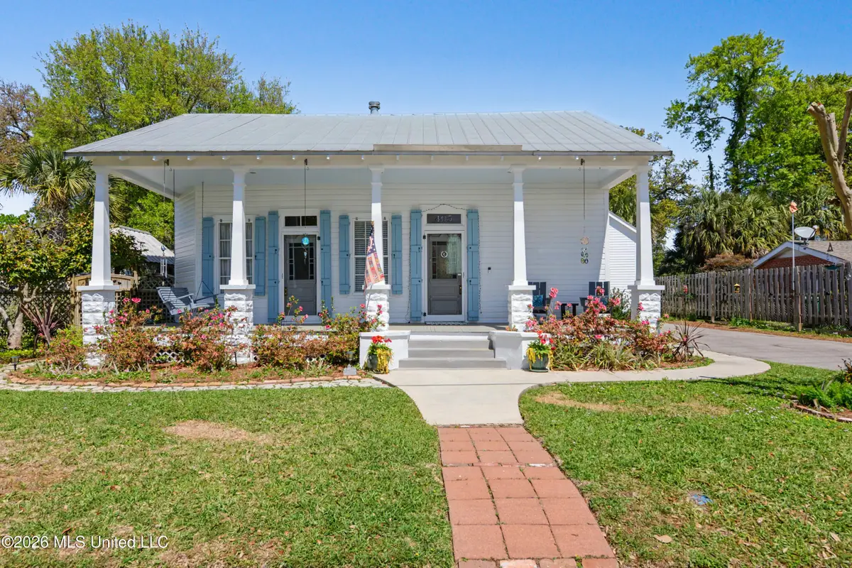 405 Carroll Avenue, Bay Saint Louis, MS 39520 - #1